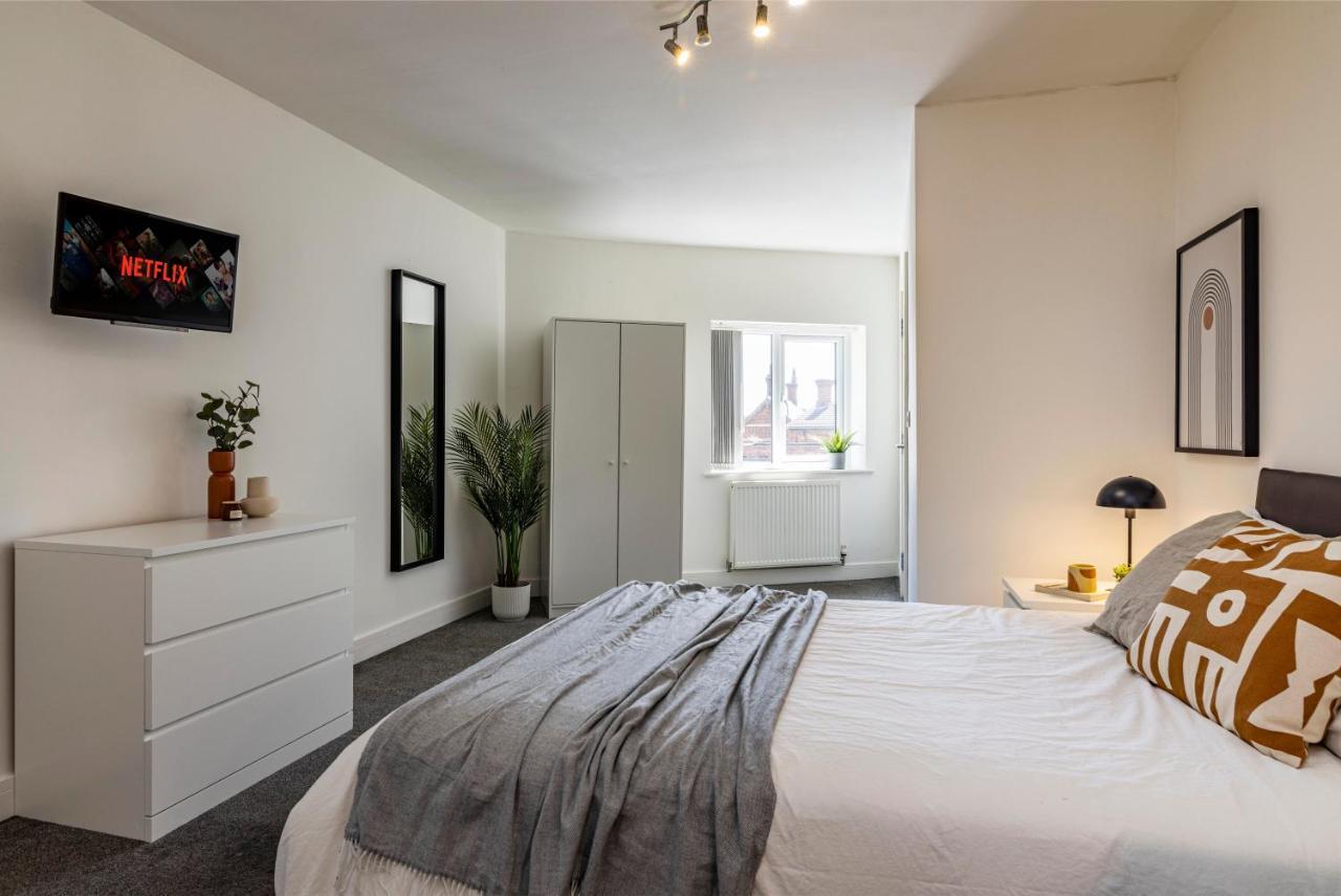 Apartment Itsimplestay Suites *