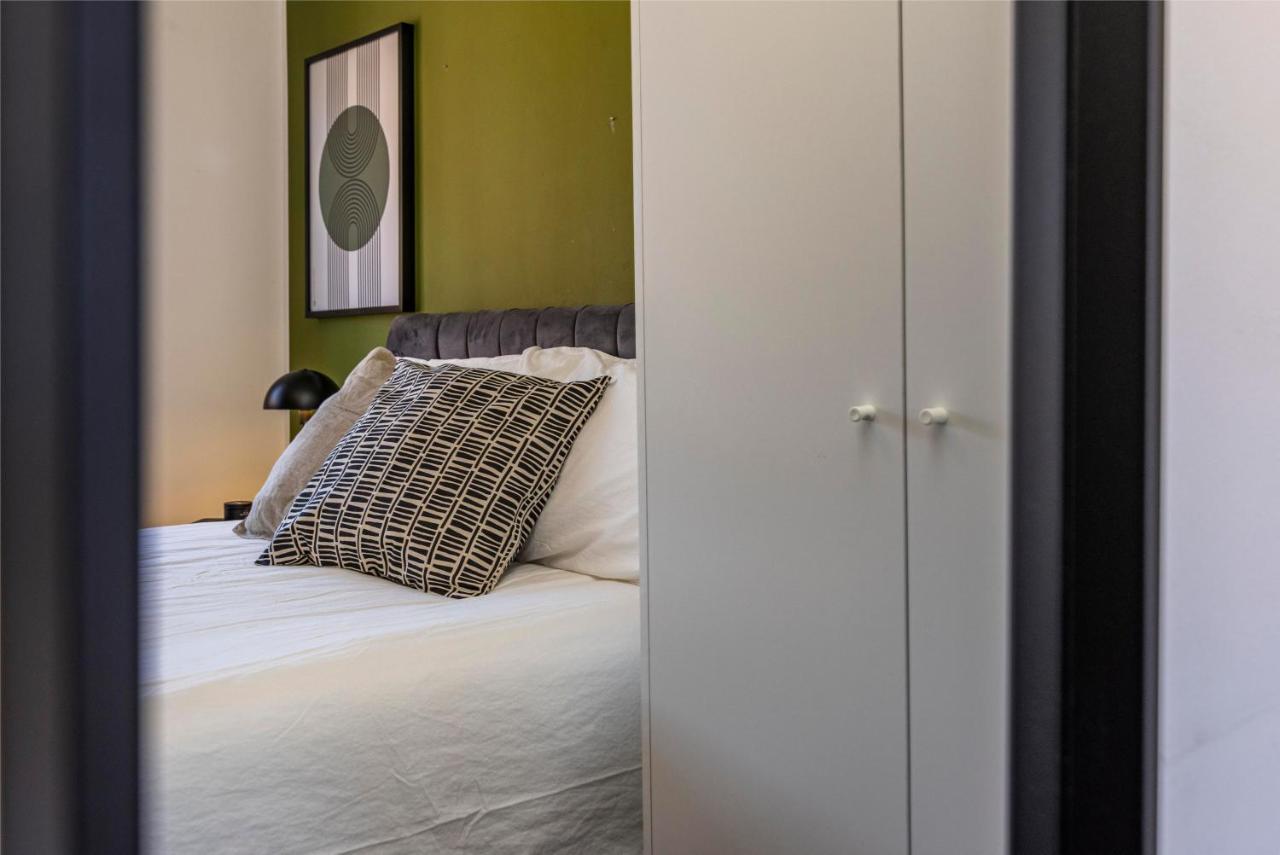 Itsimplestay Suites Apartment